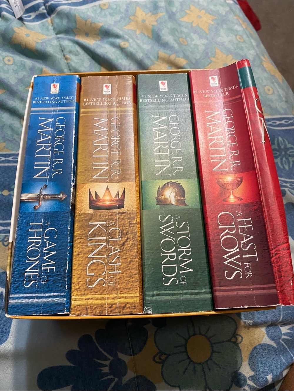 Game of Thrones Box Set
A Song of Ice and Fire Books 1-4 by George R.R.
Martin